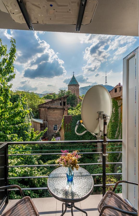 Hotel Constant Tiflis Exterior foto