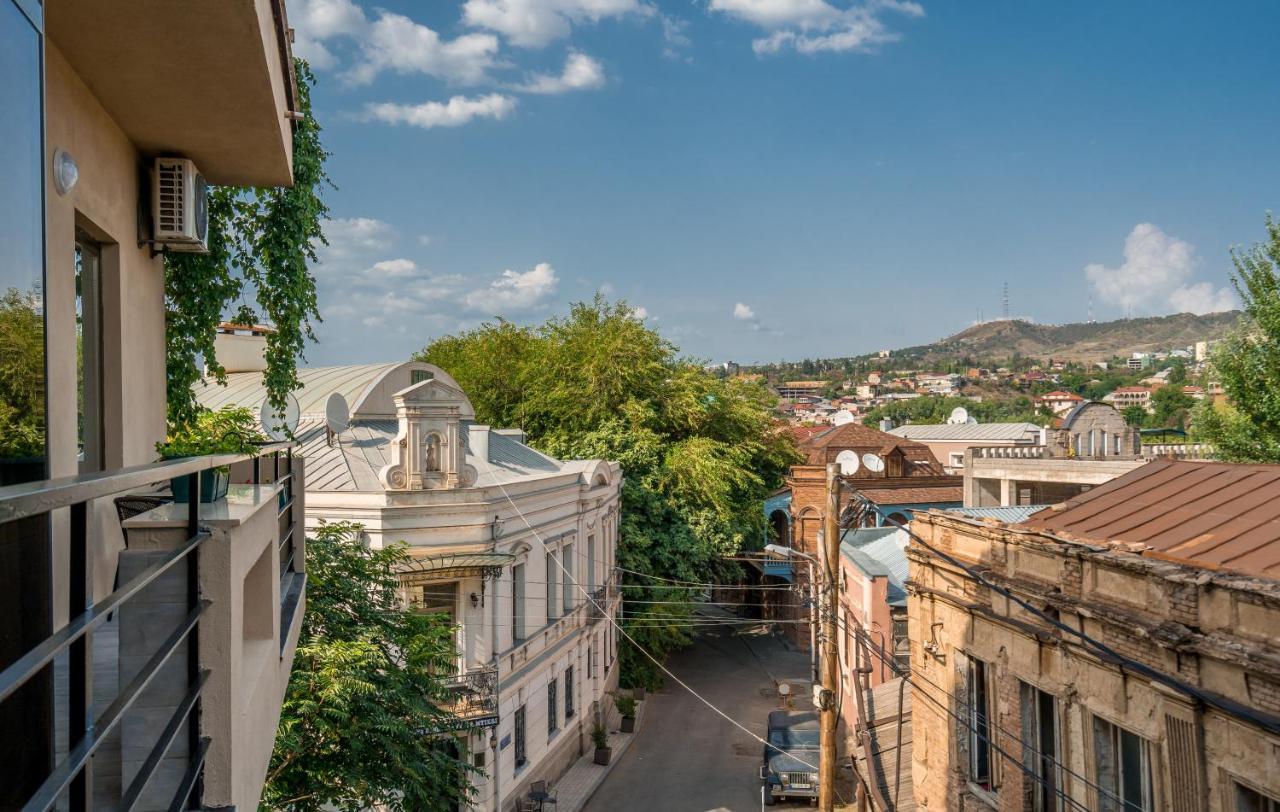 Hotel Constant Tiflis Exterior foto